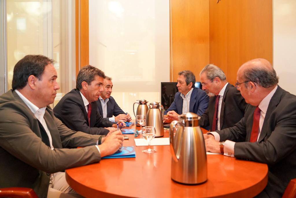 El PPCV i VOX acorden un govern de coalició «per al canvi» en la Comunitat Valenciana
