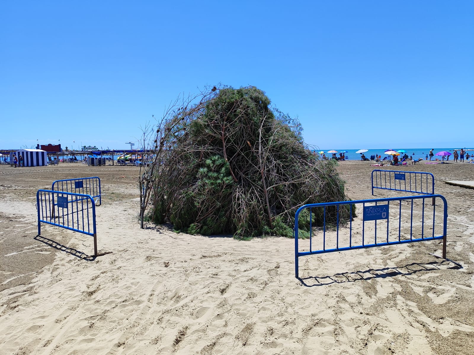 Peníscola es prepara per a una Revetlla de Sant Joan amb foc i pólvora