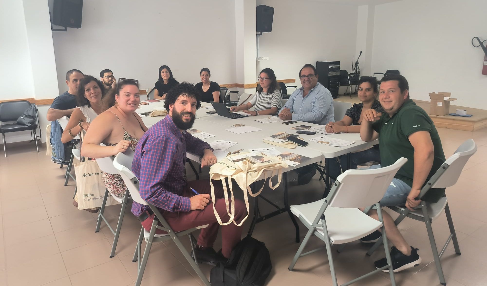 El GAL Maestrat Plana Alta reuneix a ADLs i tècnics per a planificar el treball de 2023