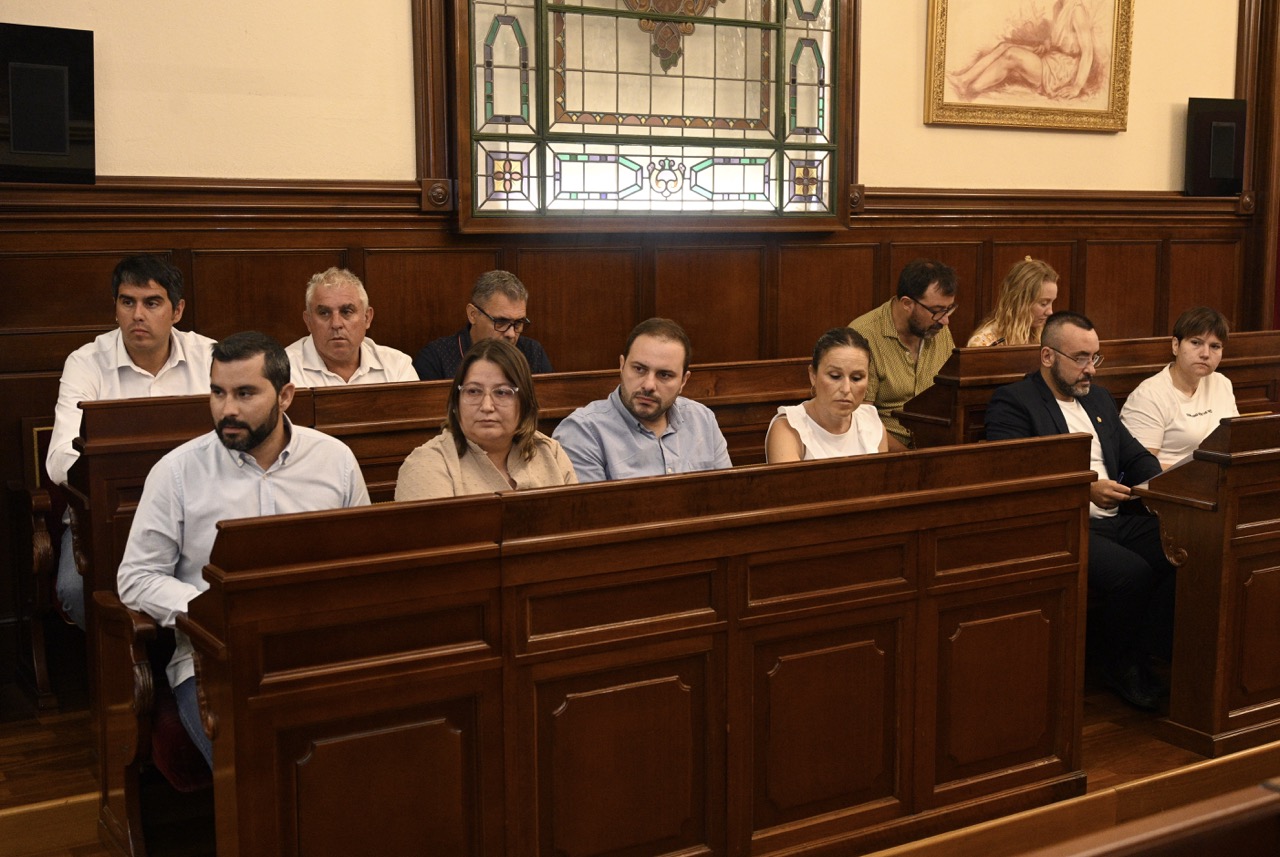 Falomir destaca l’aprovació a la Diputació d’1,7 M en ajudes a entitats i municipis «promogudes» per Martí