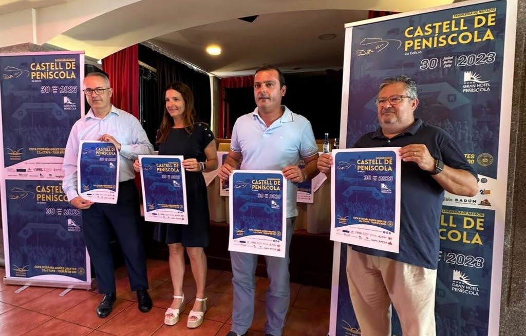 Peníscola es prepara per a acollir la II Travessia de Natació Castell de Peníscola