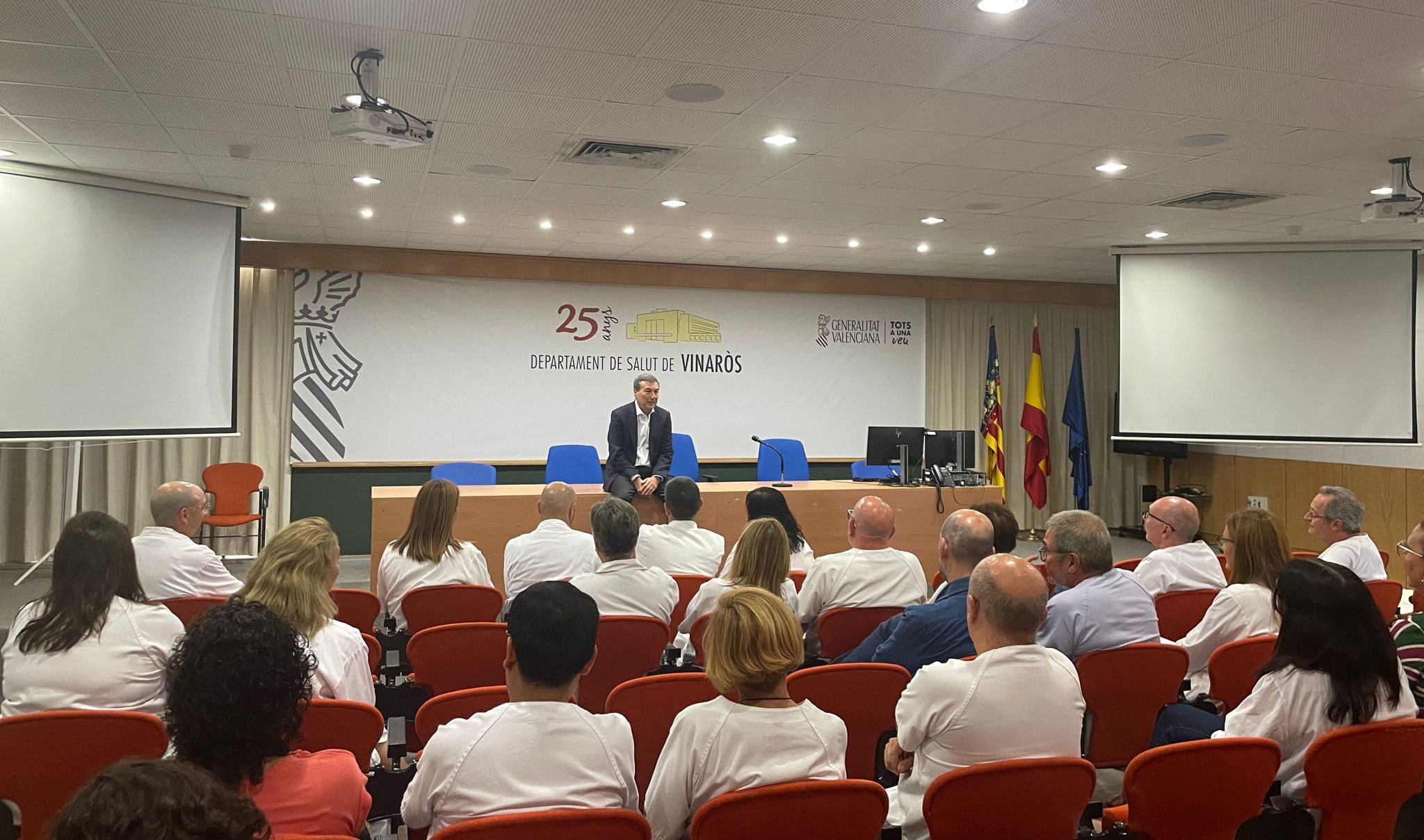 Gómez anuncia un marc específic per als departaments de salut amb problemes de cobertura