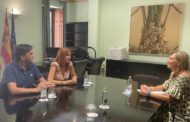 La delegada del Consell a Castelló, Susana Fabregat, es reuneix amb l'associació TeaCast