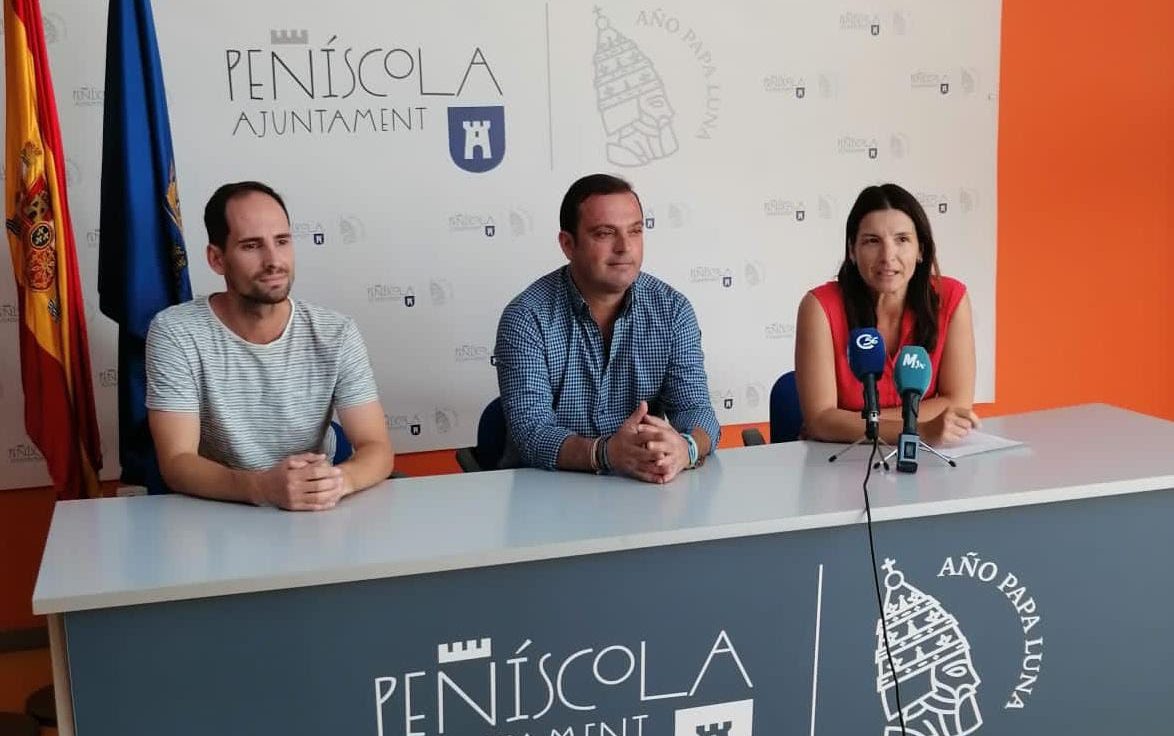 La Platja Nord de Peníscola es prepara per a acollir la Med Beach Volley