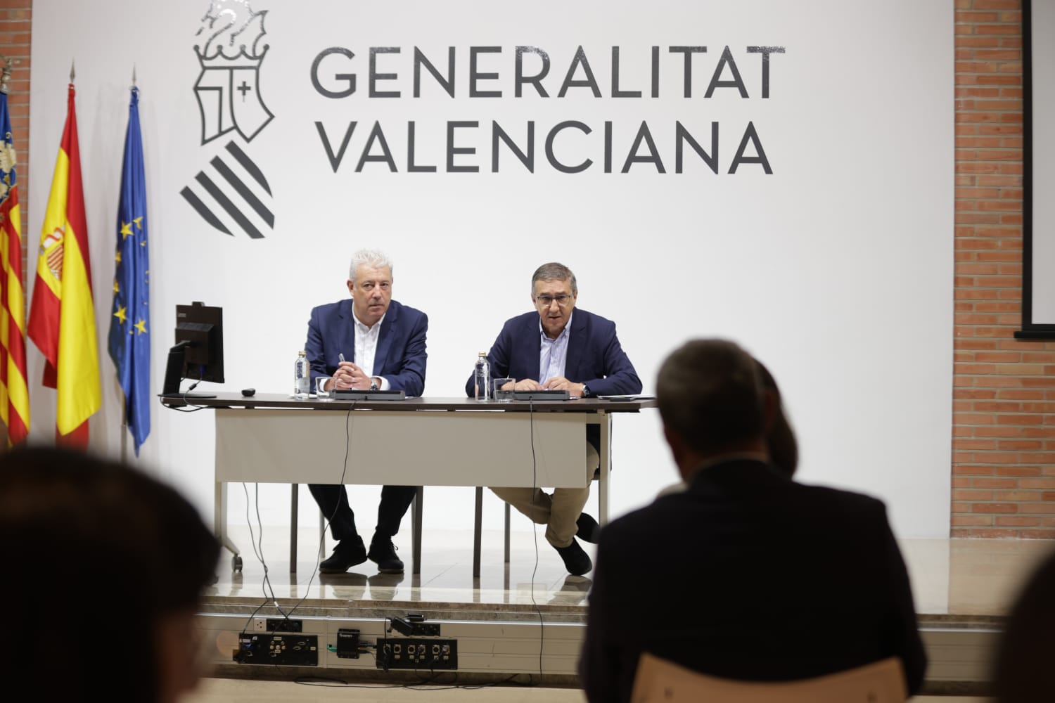 Rovira: «Reforçar la qualitat educativa, traure la ideologia de les aules i recuperar la llibertat»