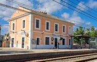 Alcalà-Alcossebre renova el conveni amb Adif per a mantenir oberta l'estació de tren