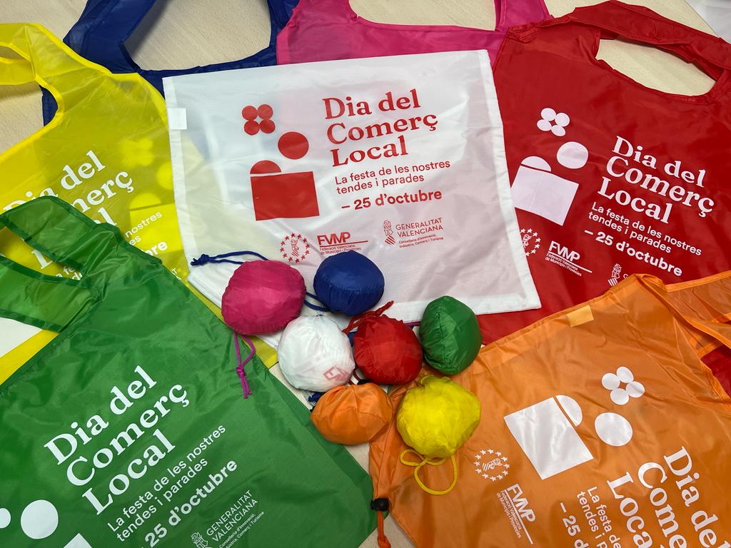 Càlig s’adhereix a la celebració del Dia del Comerç Local