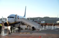 Dos aerolínies opten a les campanyes de posicionament de l'aeroport per a noves rutes aèries