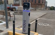 Rossell insta-la el nou carregador per a vehicles elèctrics