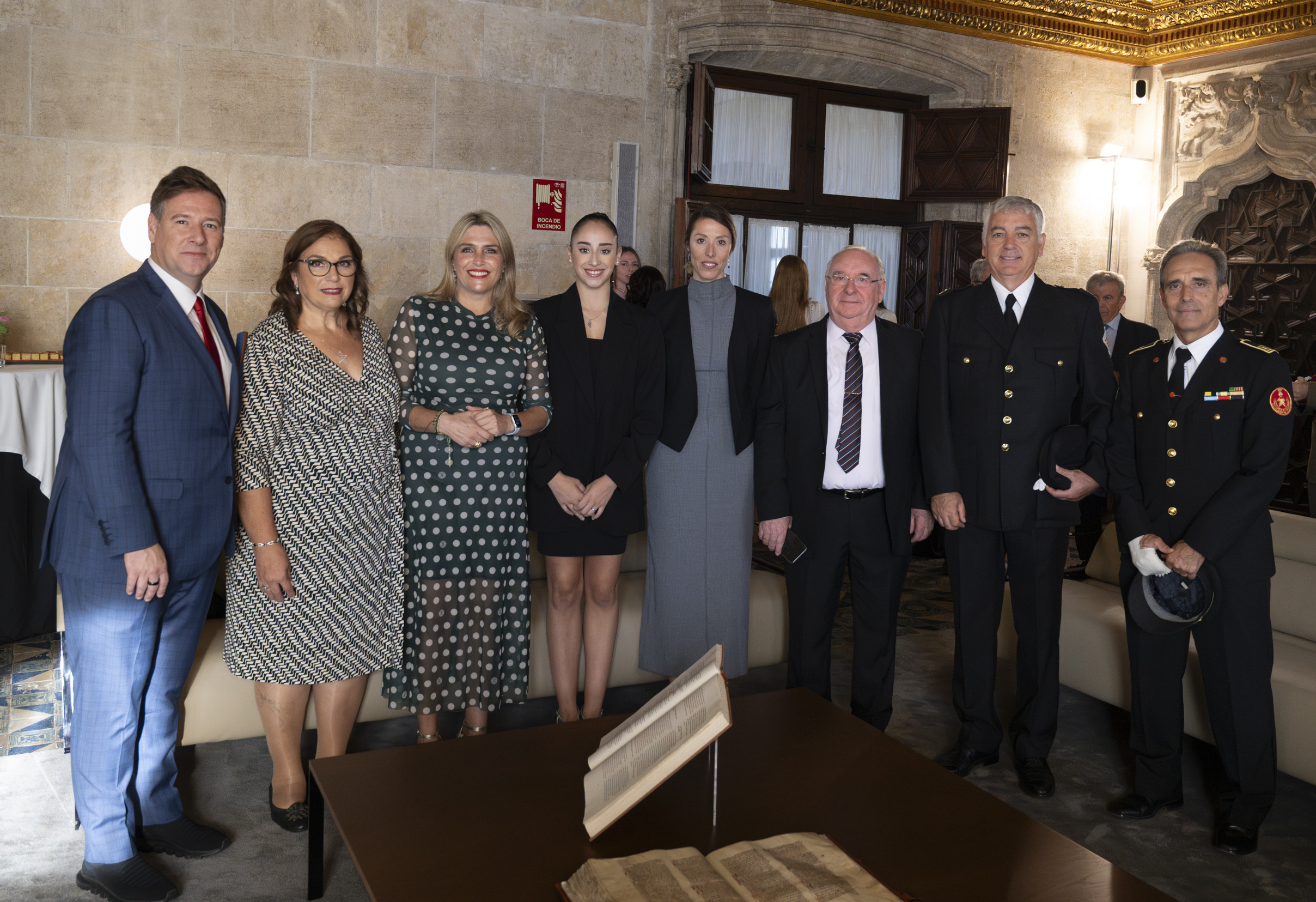Marta Barrachina posa en valor el talent i el treball de la província en el Dia de la Comunitat Valenciana