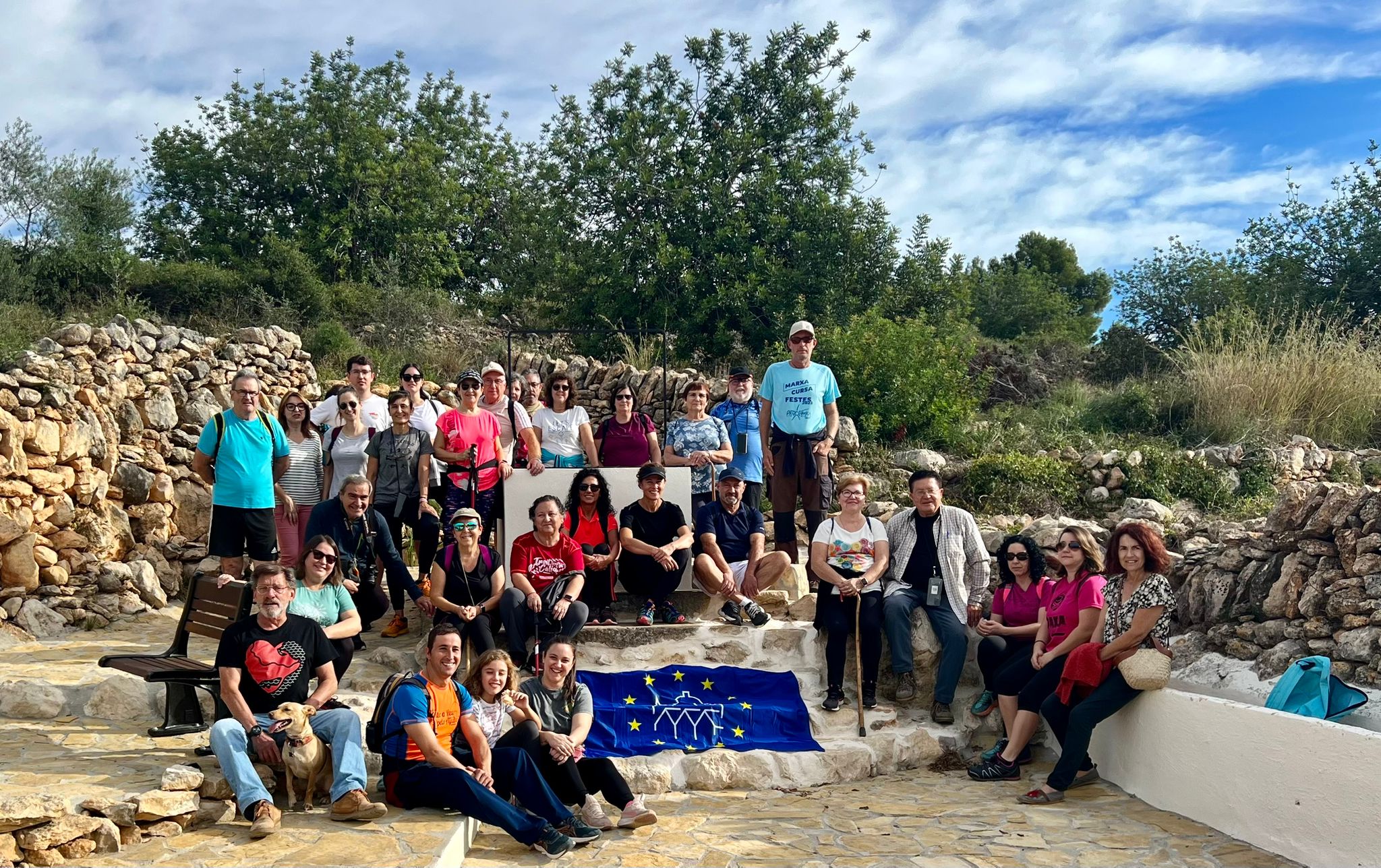 Prop de 30 persones participen a Càlig en «La ruta de l’aigua» organitzada per la Taula del Sénia