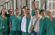 El Clínic de València dona un nou jupetí desfibril·lador portàtil a una jove amb risc de mort sobtada