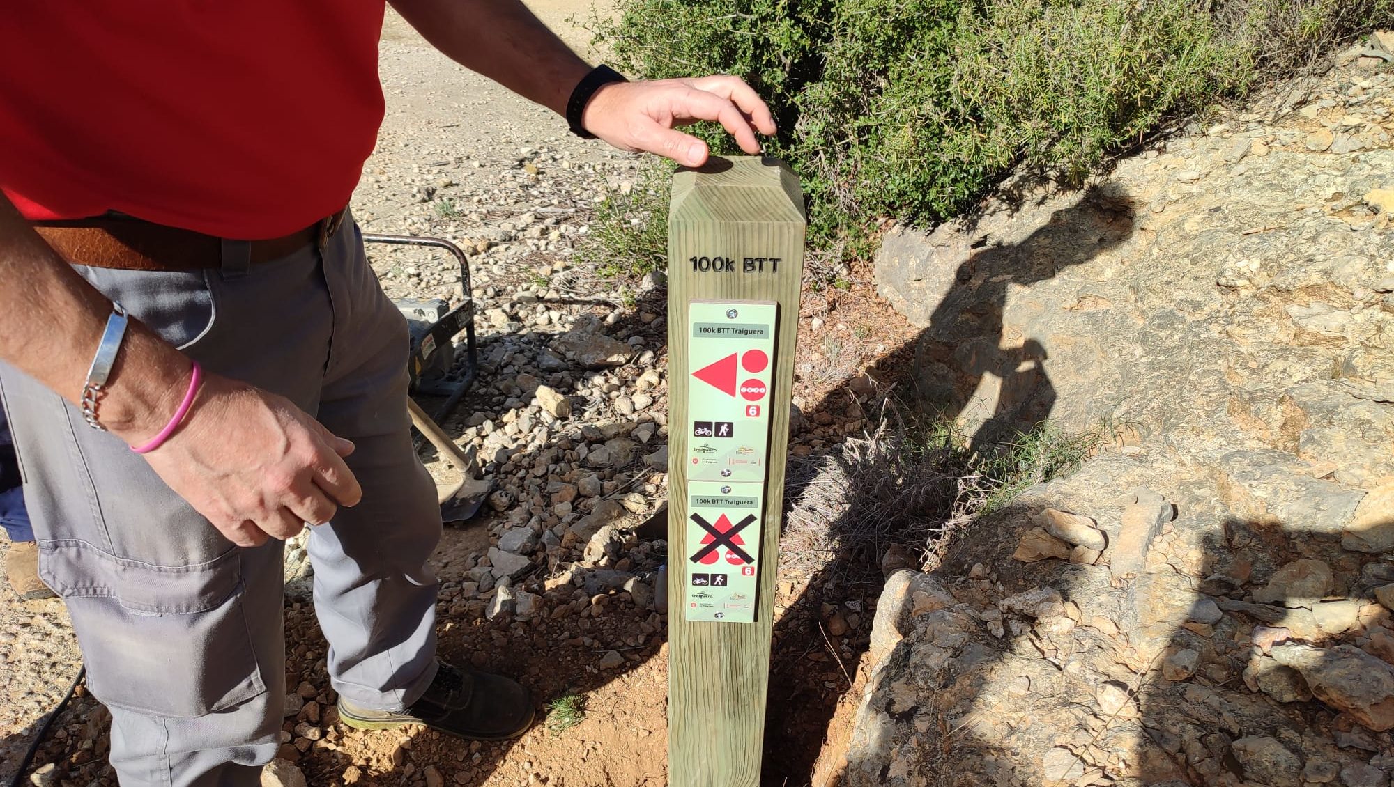 Traiguera millora la senyalització de la xarxa de camins i senders 100K BTT