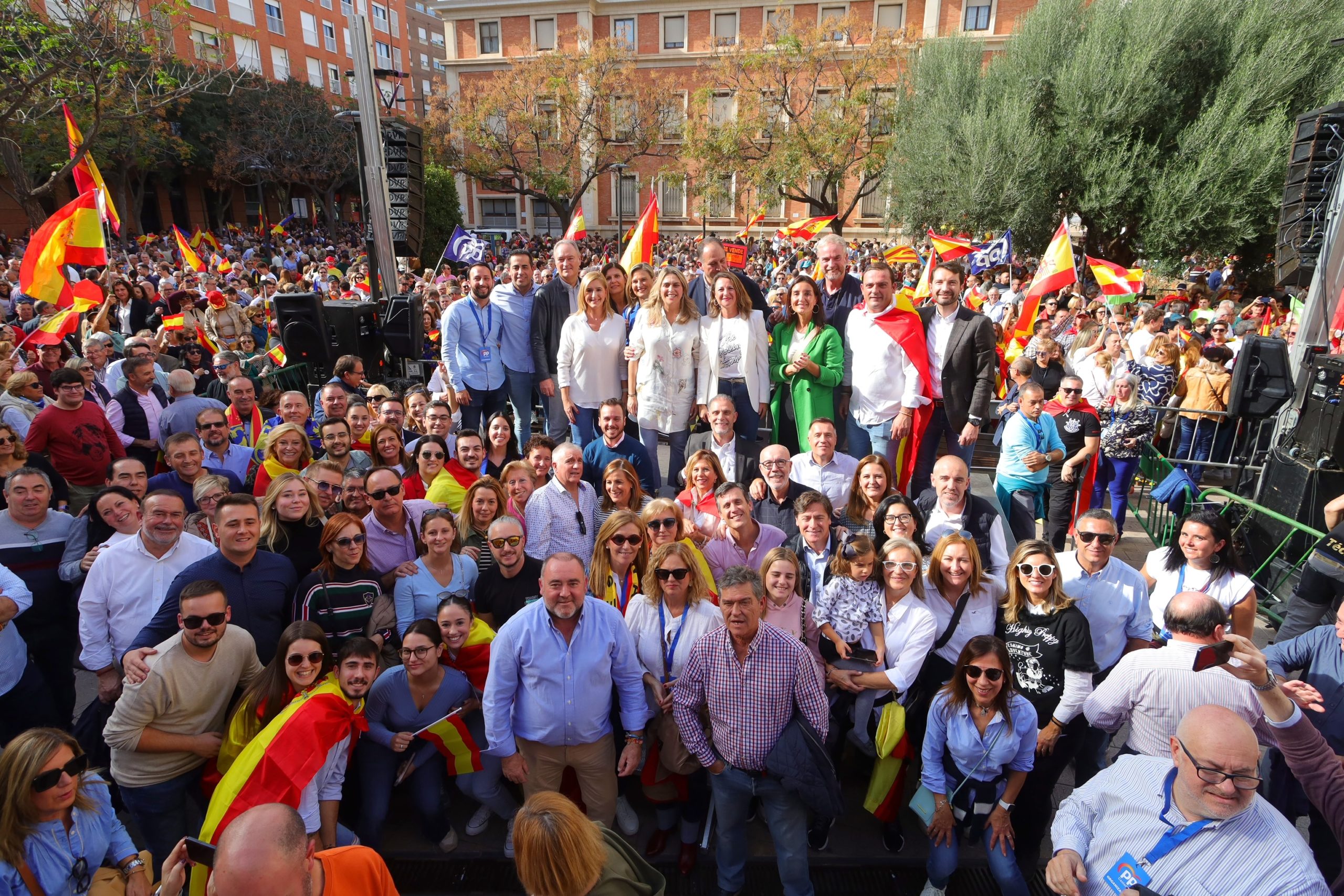 Barrachina: «Castelló es posa dret contra l'amnistia que defensa Sánchez i crida que Espanya no es ven»