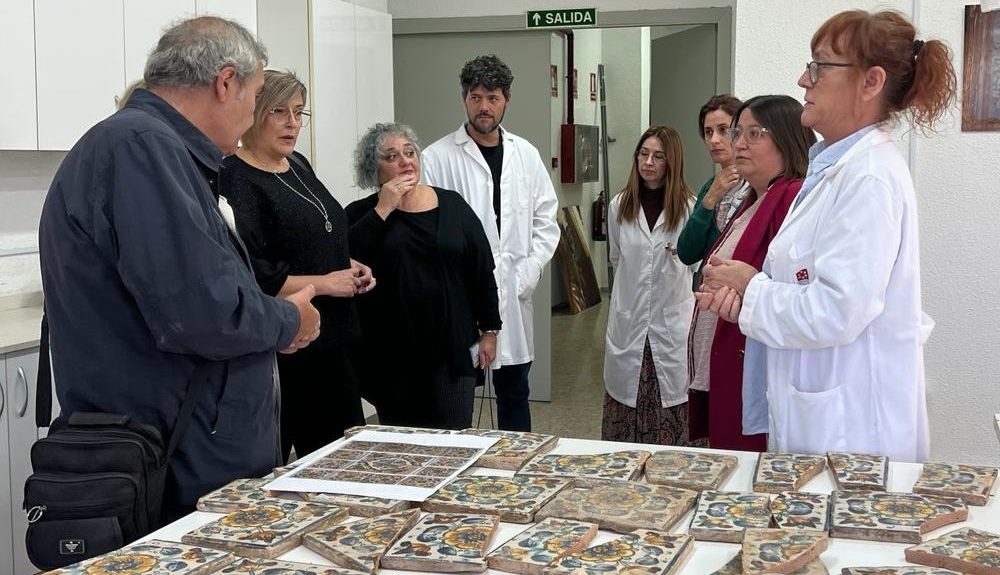 La Diputació restaura els taulells del Palau dels Vallterra de Càlig