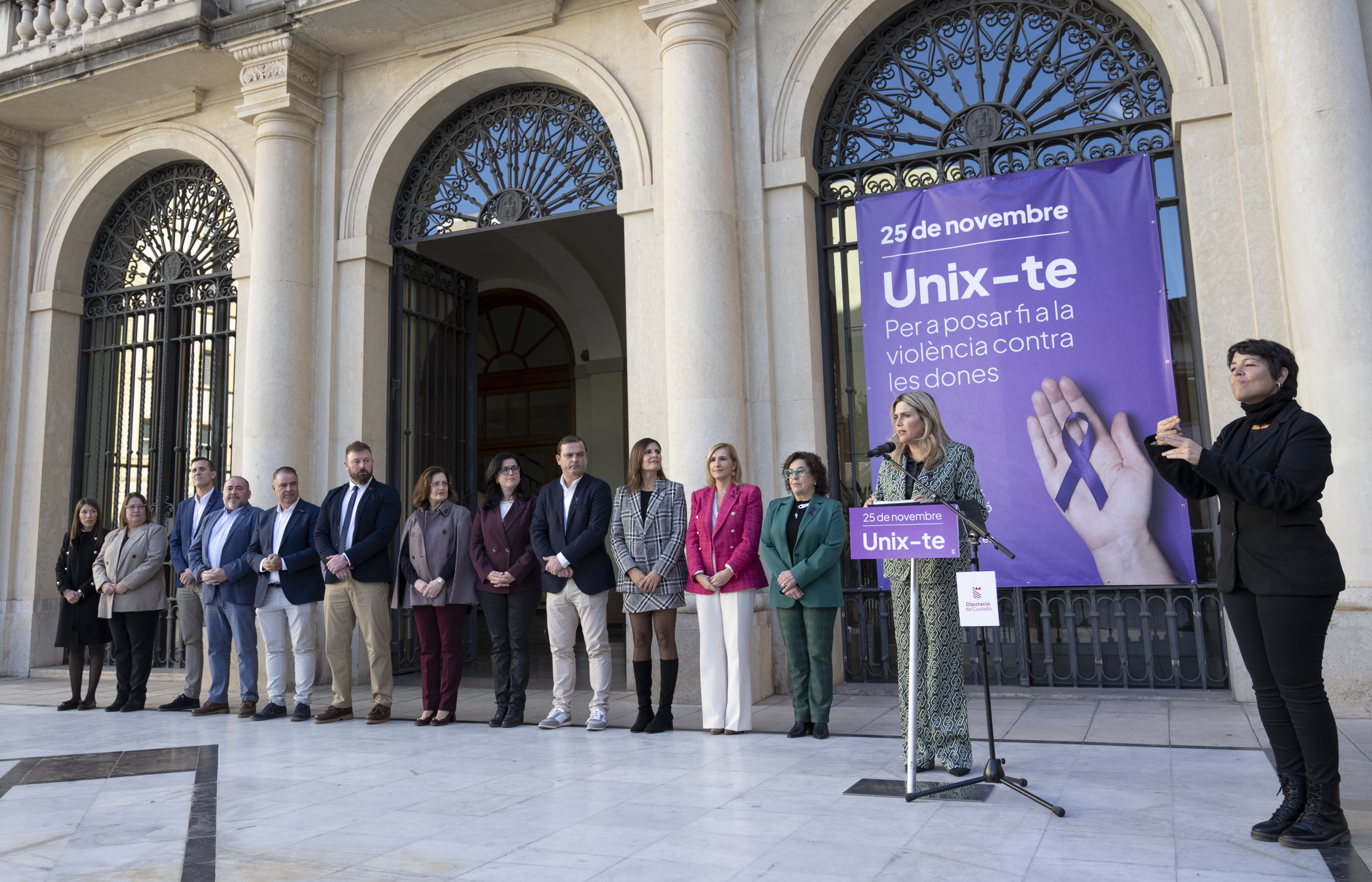 Barrachina destaca el paper de l'administració en l'aplicació de les mesures contra la violència de gènere