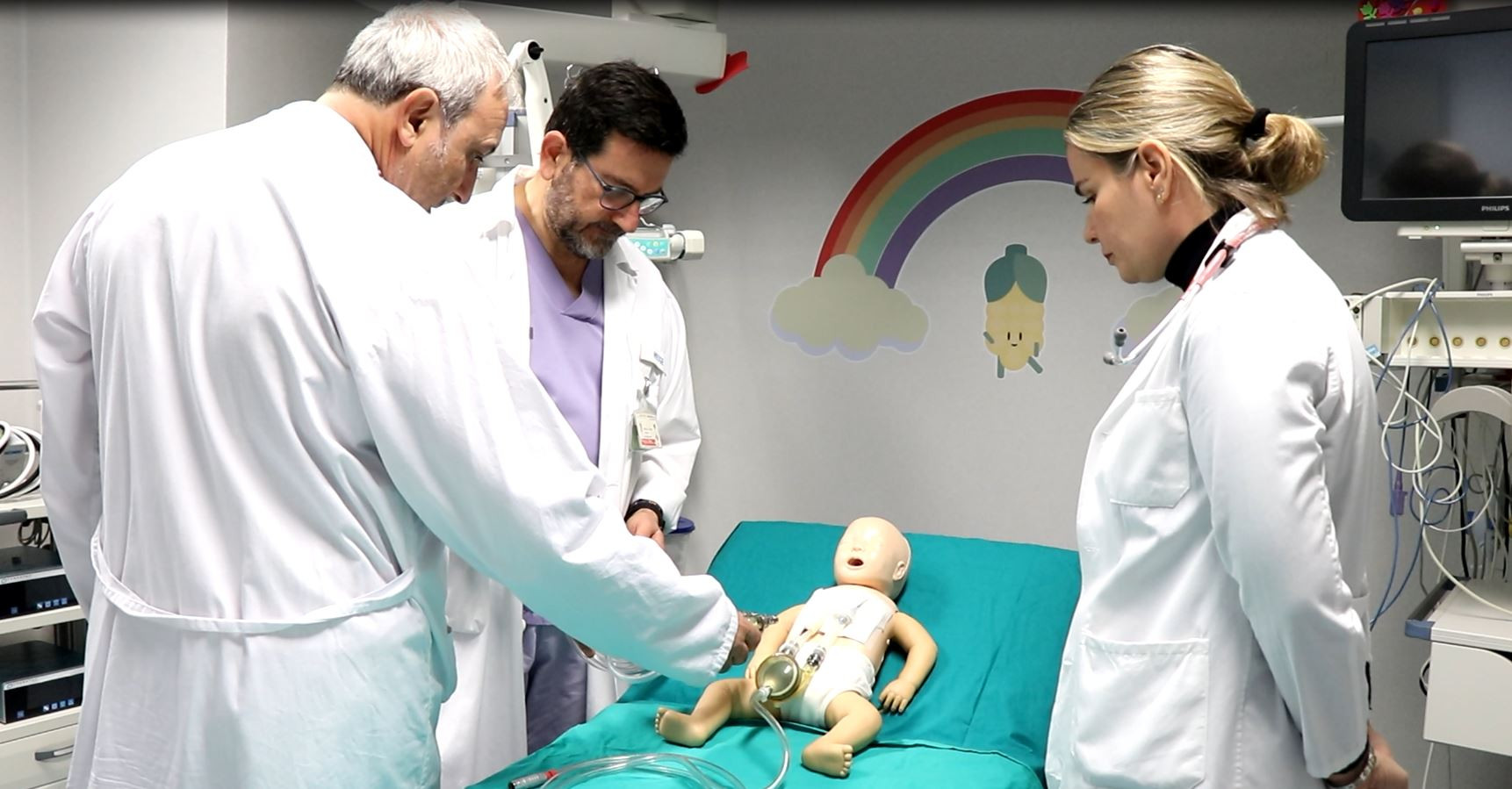 La Fe implanta cors mecànics a cinc menors que esperaven un òrgan per a trasplantament
