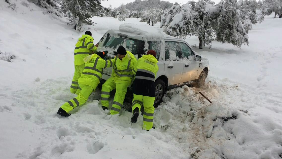 S'informa als municipis sobre els procediments i recursos en situacions d'emergència per nevades