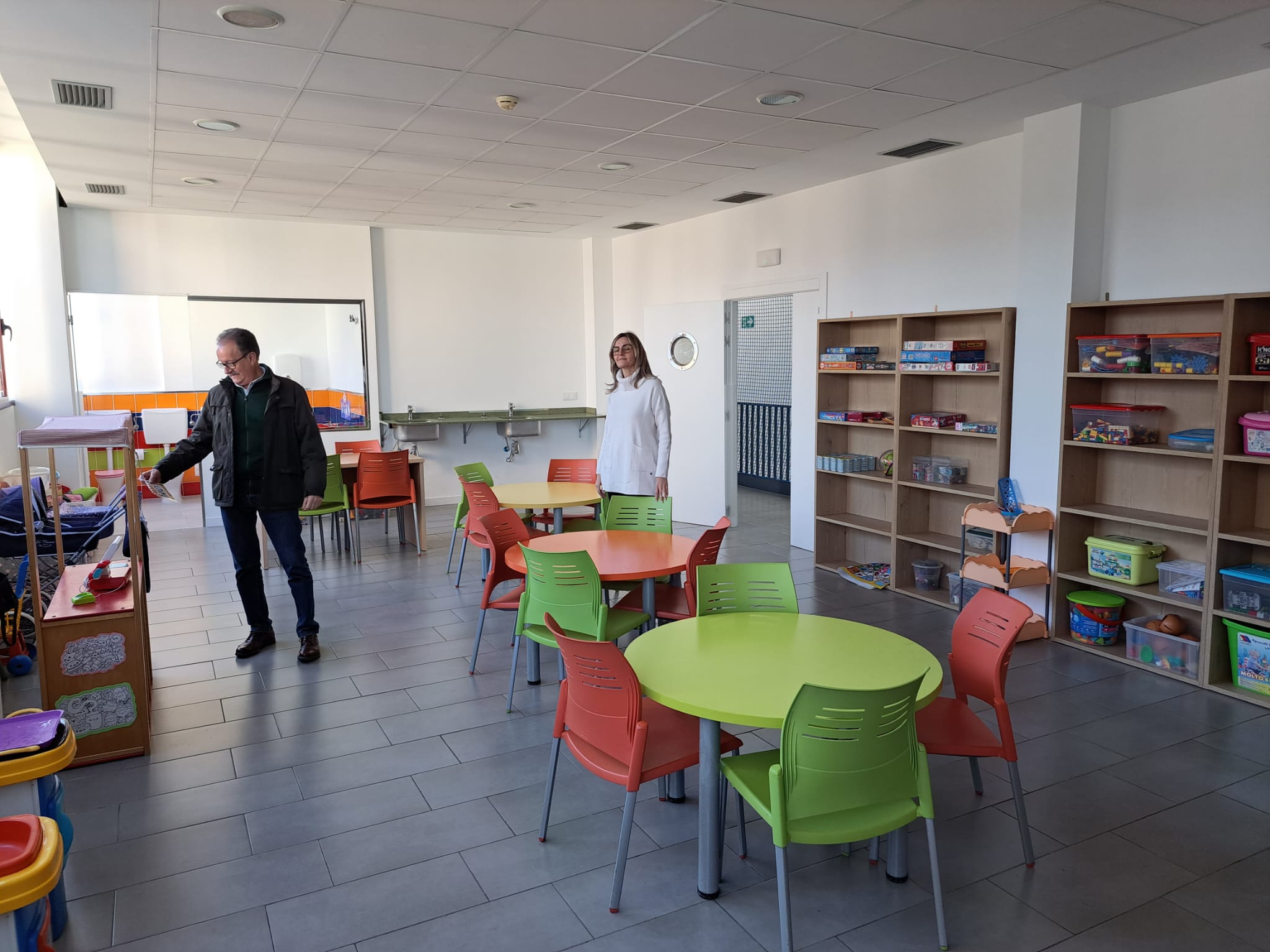 Es reforma l'edifici de la guarderia i ludoteca per a l'homologació com a Escola Infantil d'Alcalà