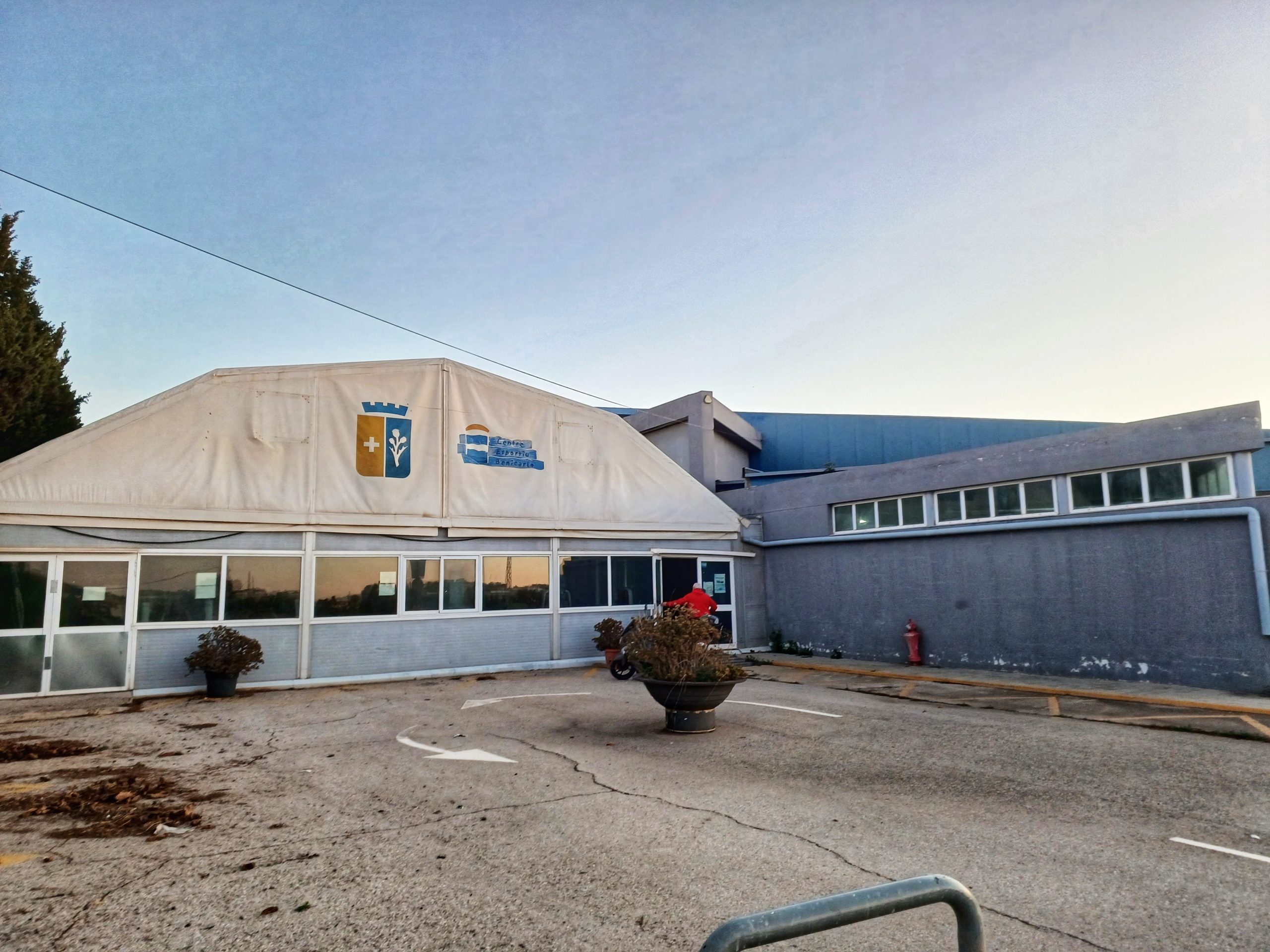 S’adjudica el projecte i l’execució de les obres de la piscina de Benicarló per 2,4 M