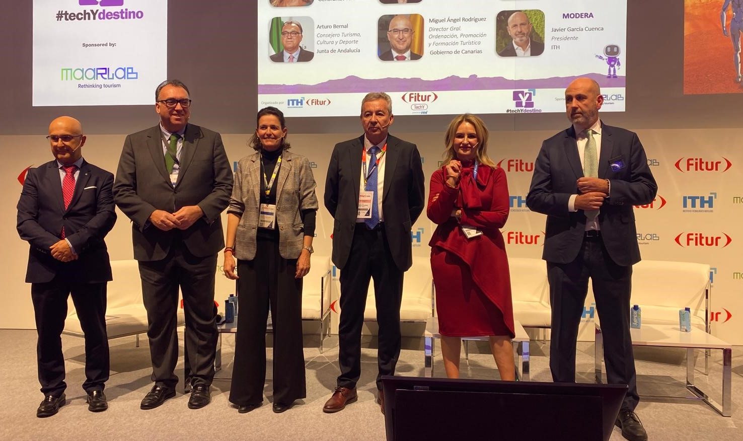 Montes reivindica en Fitur un fons de finançament estatal per a municipis turístics