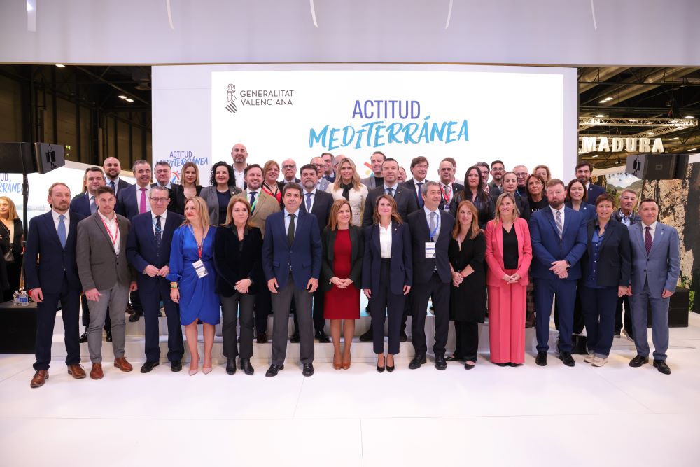 Mazón destaca l'aposta per un model turístic que compatibilitze «quantitat, qualitat i sostenibilitat»