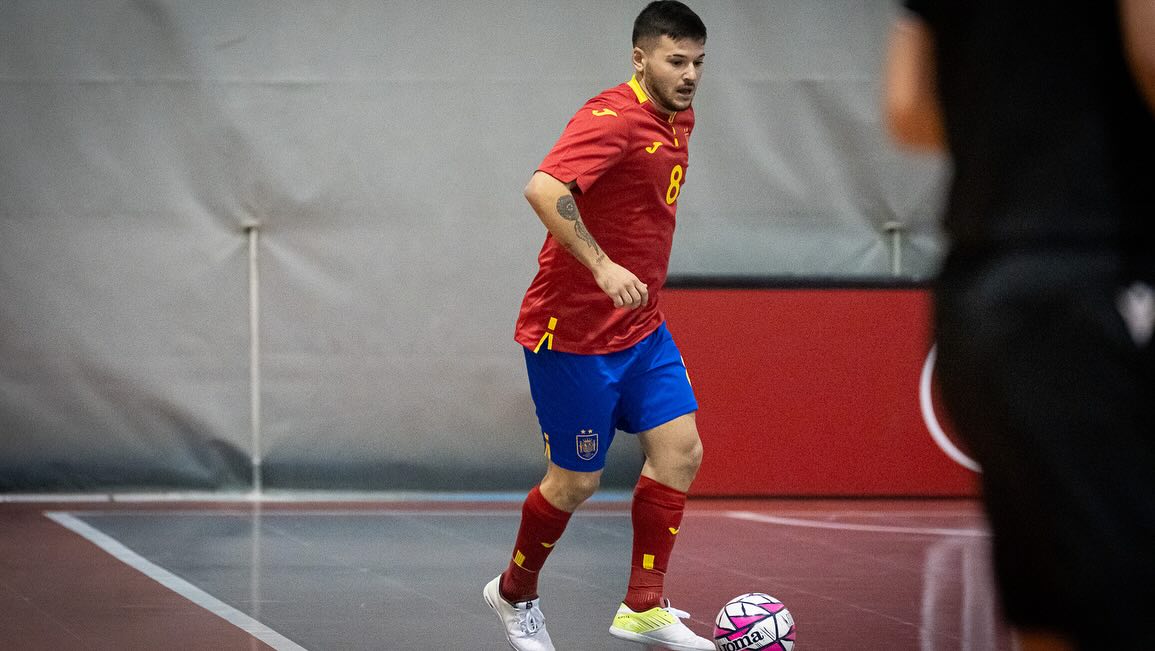 Pani, jugador del Servigroup Peníscola, repeteix convocatòria amb la Selecció Espanyola