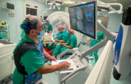 La Fe realitza amb èxit el primer implant d'un nou dispositiu per a millorar el Parkinson
