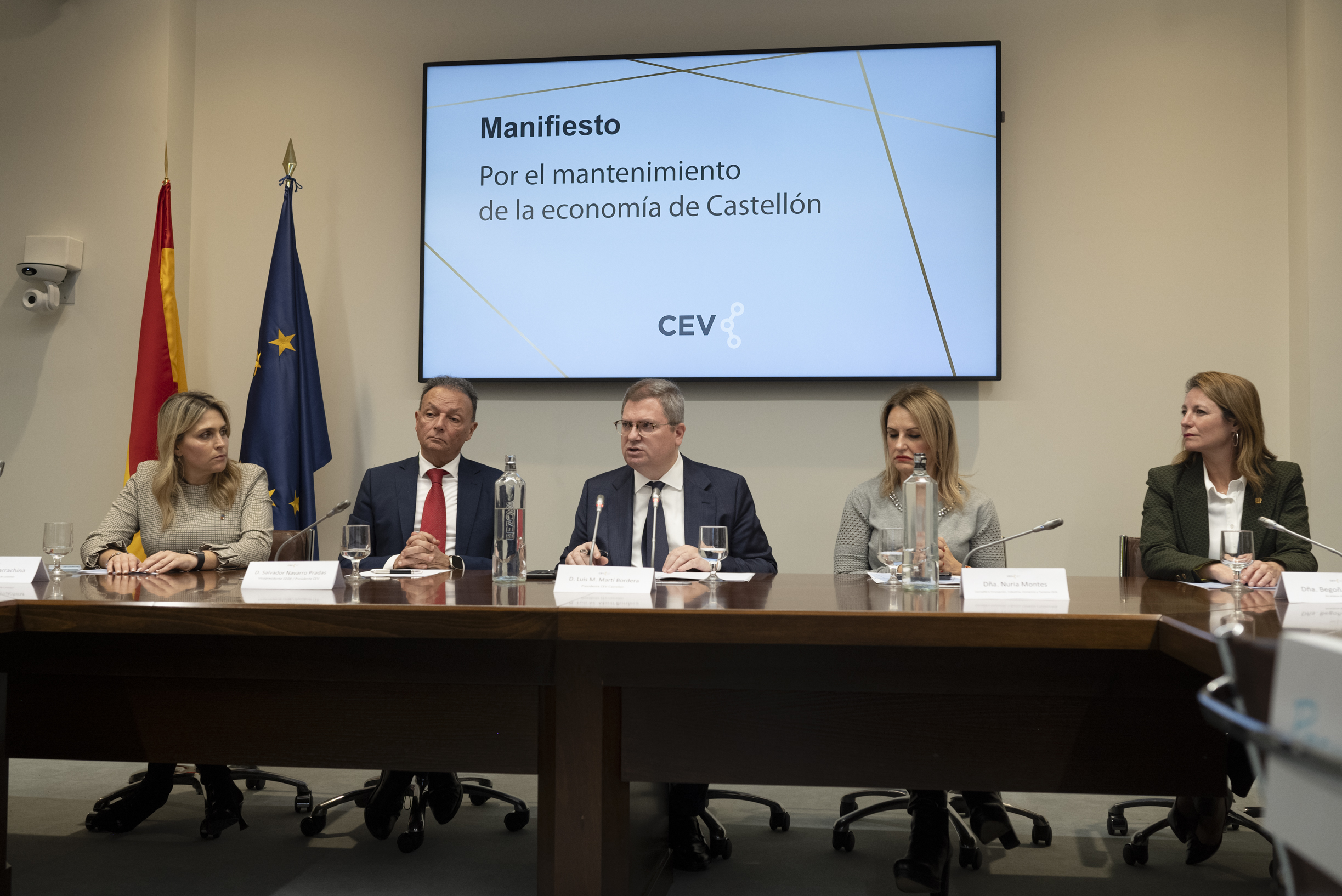 Marta Barrachina mostra el seu ferm compromís amb la defensa de l'economia de la província i recolza a la CEV 