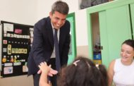 Mazón critica «la ideologia a les aules del Botànic» i subratlla que «ha arribat la llibertat educativa»