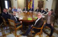 Mazón: «Farem front comú amb el sector agrari per a reivindicar les seues necessitats»