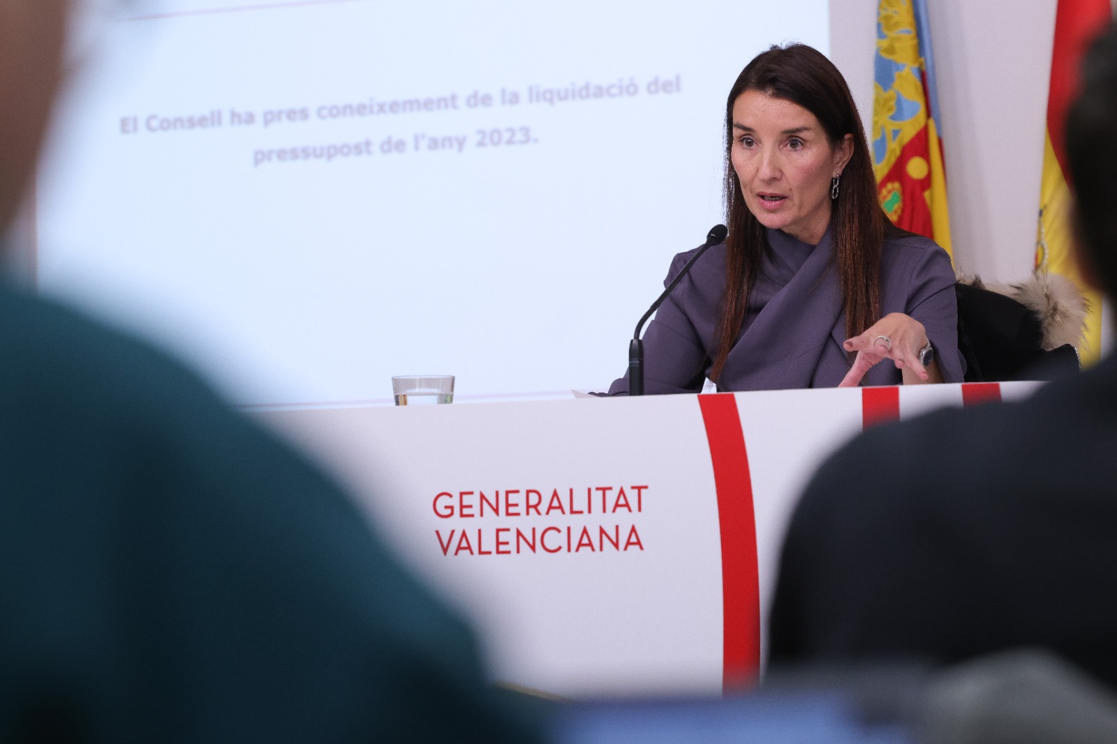 Merino: «Les dades diuen que estem fent front a la pesada motxilla heretada amb gestió eficient»