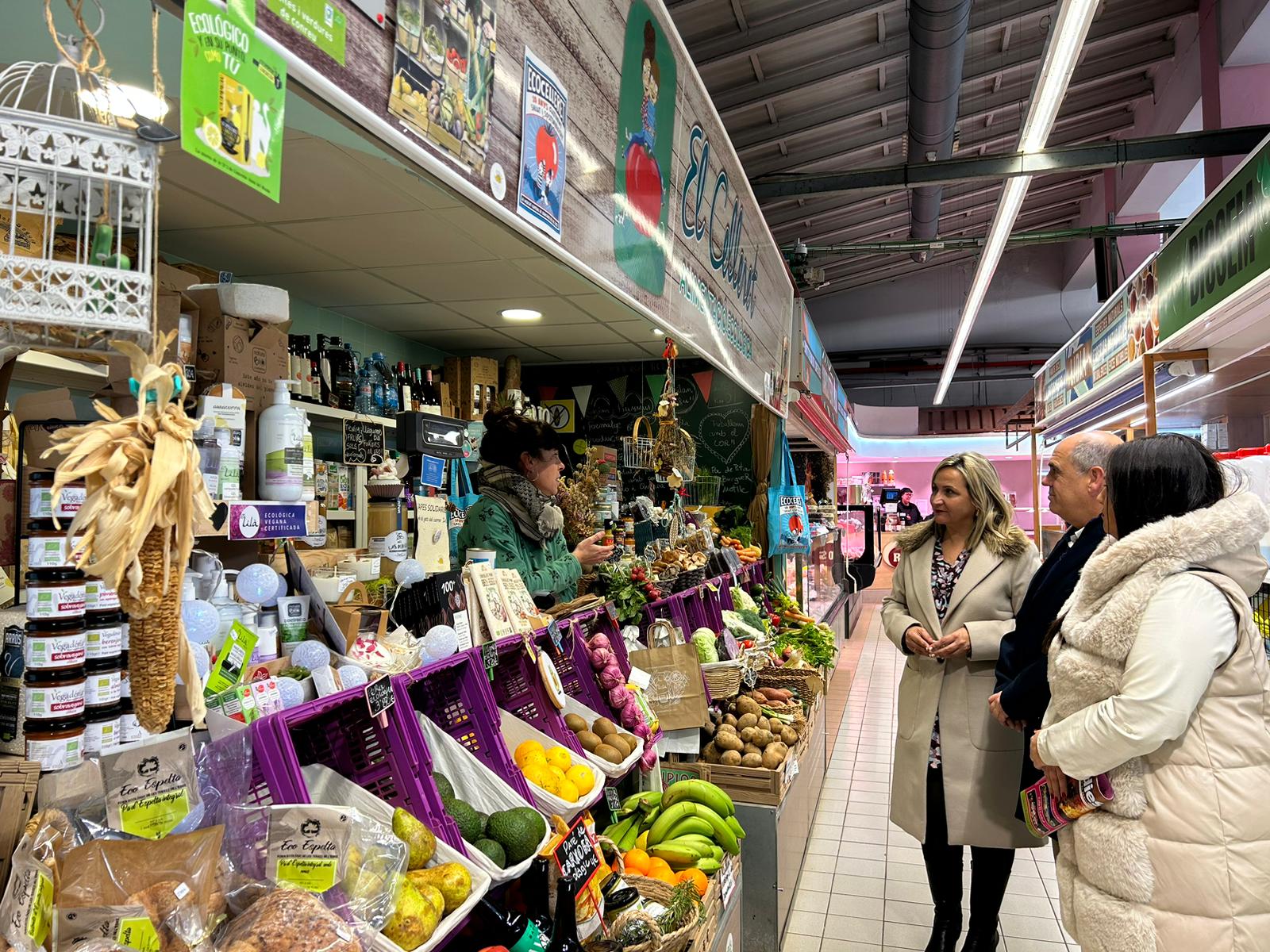 La directora general de Comerç es compromet a reactivar les àrees comercials de Benicarló 