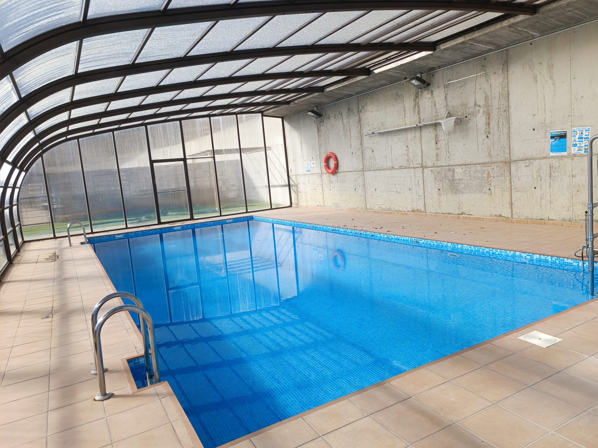 Ares adequa la piscina a la normativa de la legionel·la
