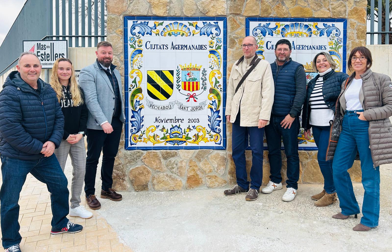 Sant Jordi potencia la promoció en l'aniversari de l'agermanament amb Pechabou