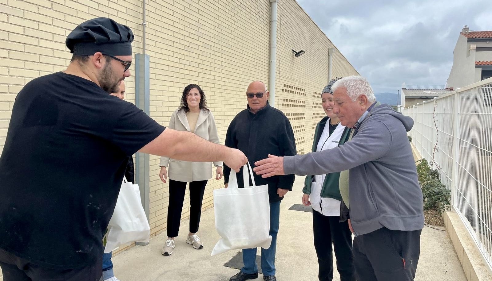 L'Ajuntament de Canet lo Roig posa en marxa un servici de menjars de dilluns a divendres