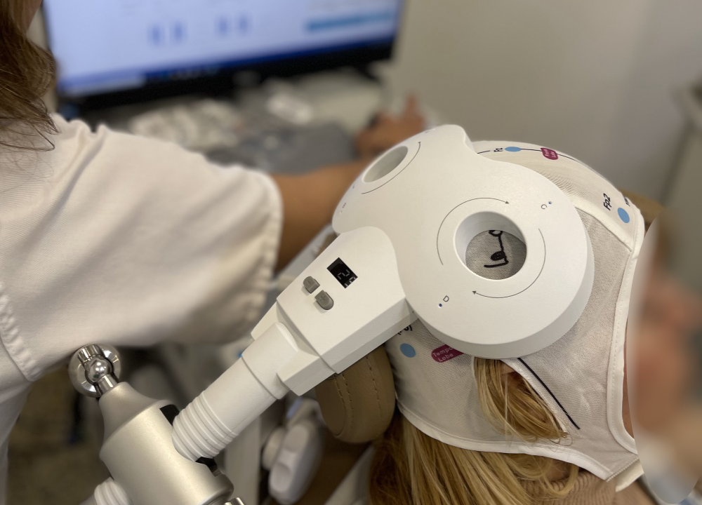 El Clínic incorpora una tècnica d'estimulació transcranial per a tractament del dolor crònic