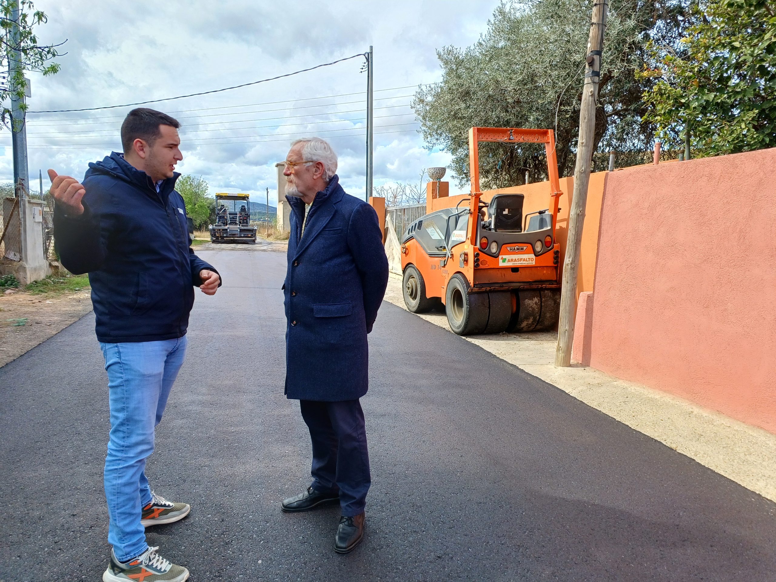Benicarló asfalta el camí de Mallols per garantir l’accessibilitat d’agricultors i veïns