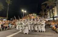 Les desfilades de Moros i Cristians de Peníscola surten de les Festes Patronals