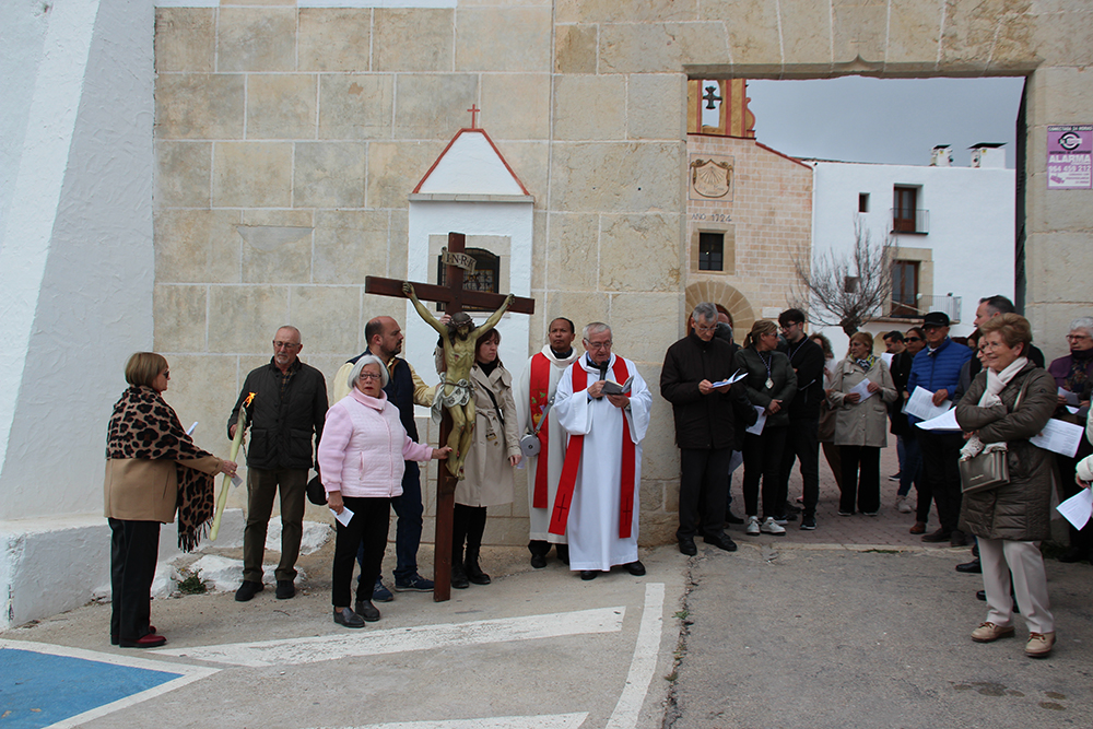 L'ermita de Vinaròs va acollir el Via Crucis