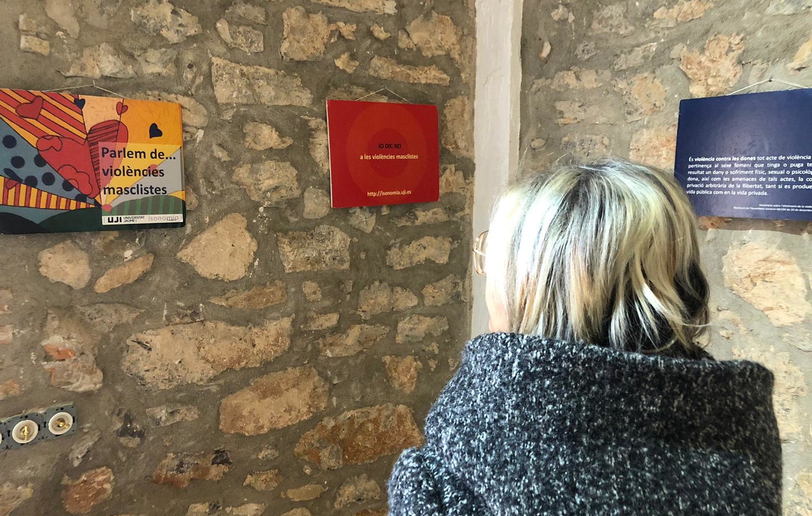 Santa Magdalena acull l'exposició «Parlem de Violències Masclistes» de la Fundació Isonomia