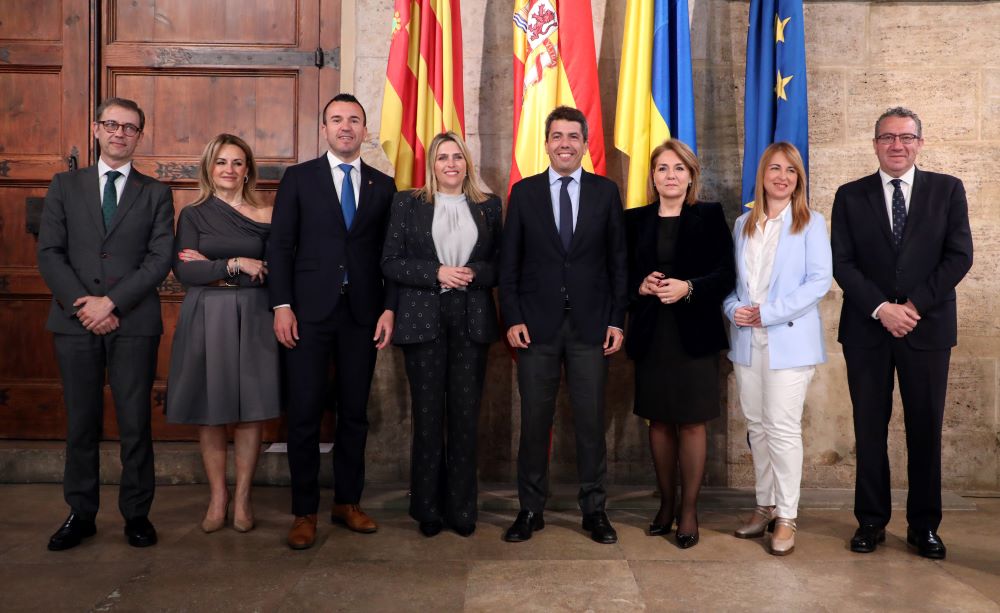Mazón: «Complim amb el compromís de facilitar l'accés a l'habitatge amb una aposta responsable»