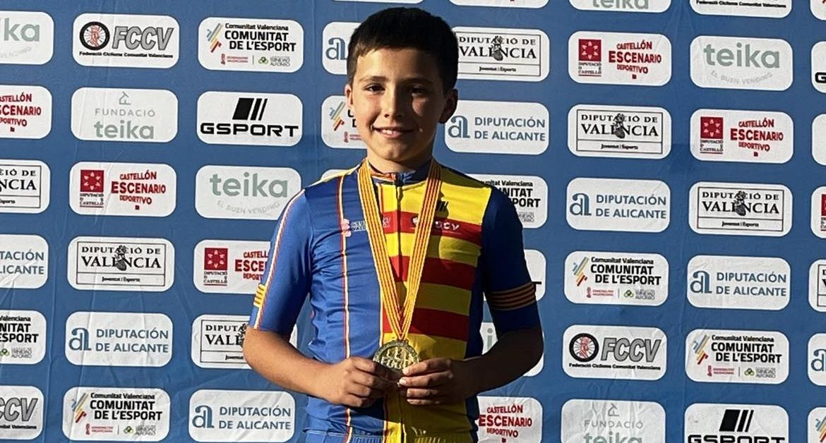 L'Ajuntament de Santa Magdalena felicita a Marc Marín per convertir-se en campió autonòmic de BTT