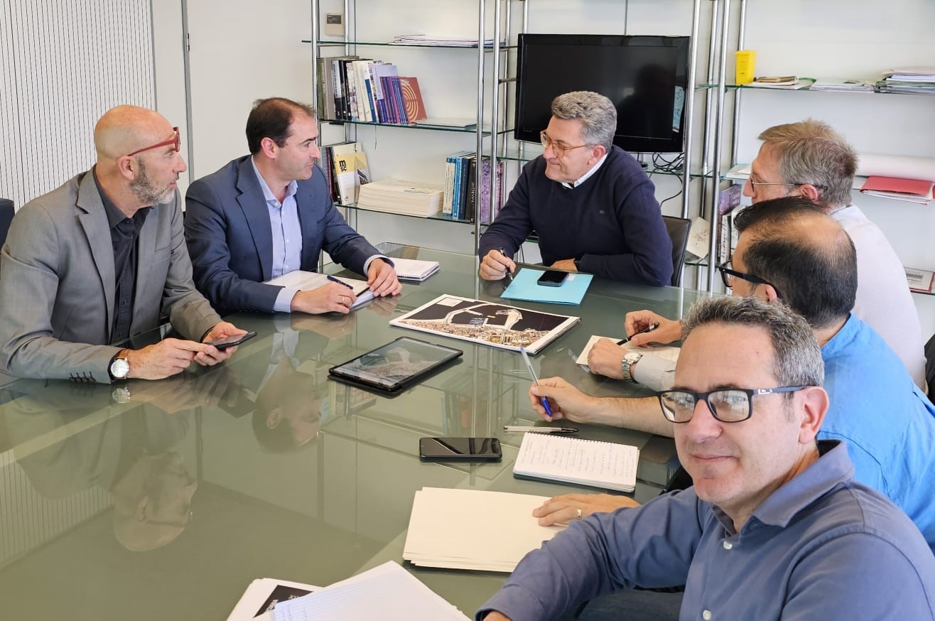 L'Ajuntament de Vinaròs es reunix amb la Direcció General de Ports