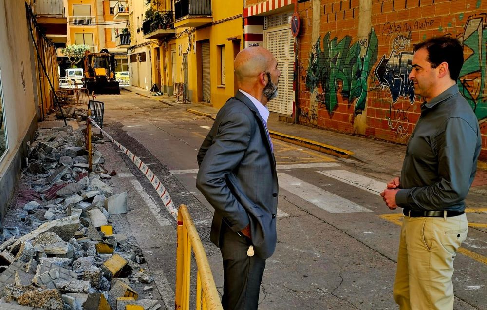 L'Ajuntament de Vinaròs inicia les obres d'adequació del carrer de Ramón Llull