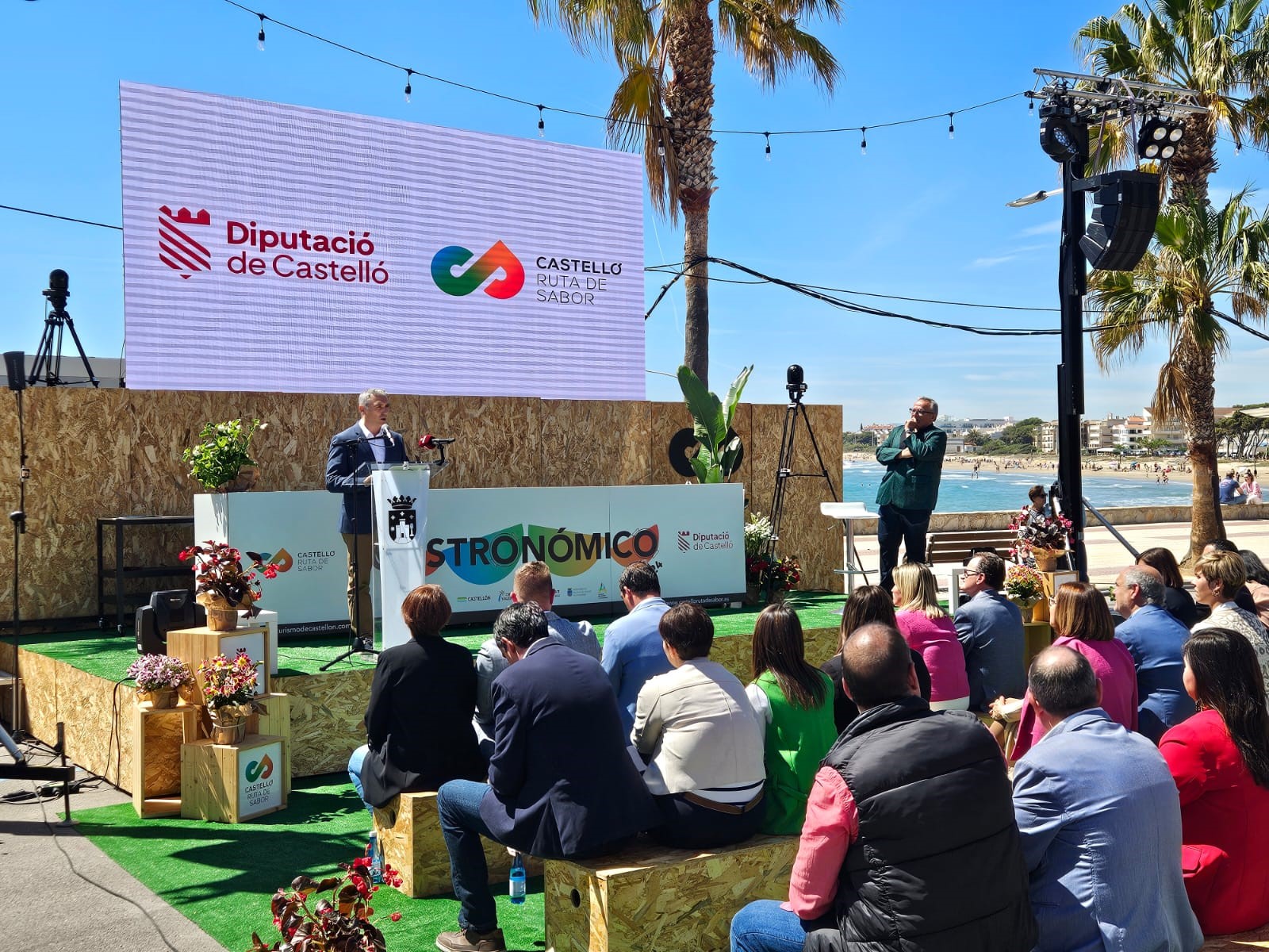 Camarero reitera «l'aposta de la Generalitat pel producte gastronòmic com a atractiu turístic»