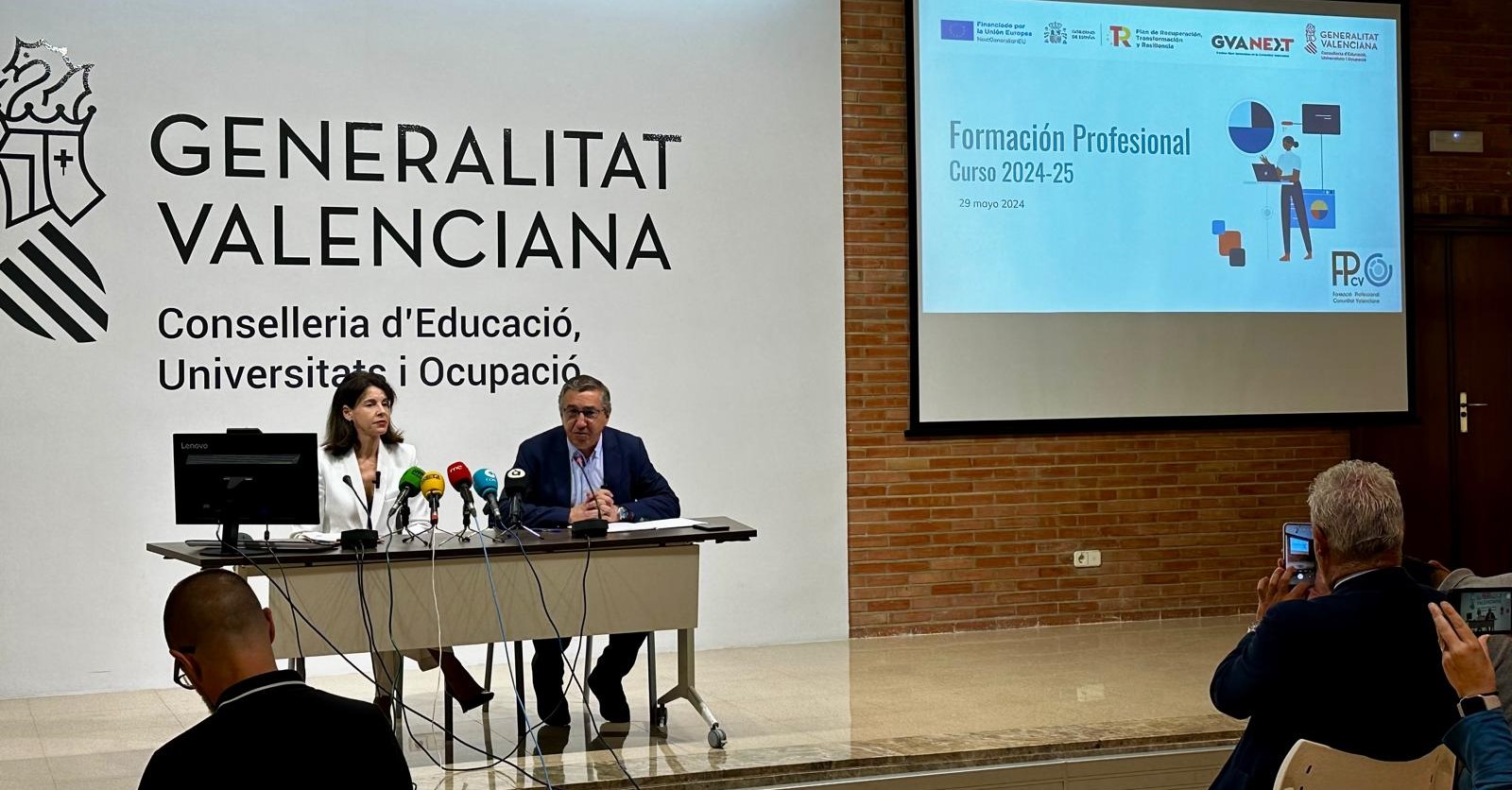La Comunitat tindrà 241 grups nous i 19.163 places més de Formació Professional en el curs 24/25