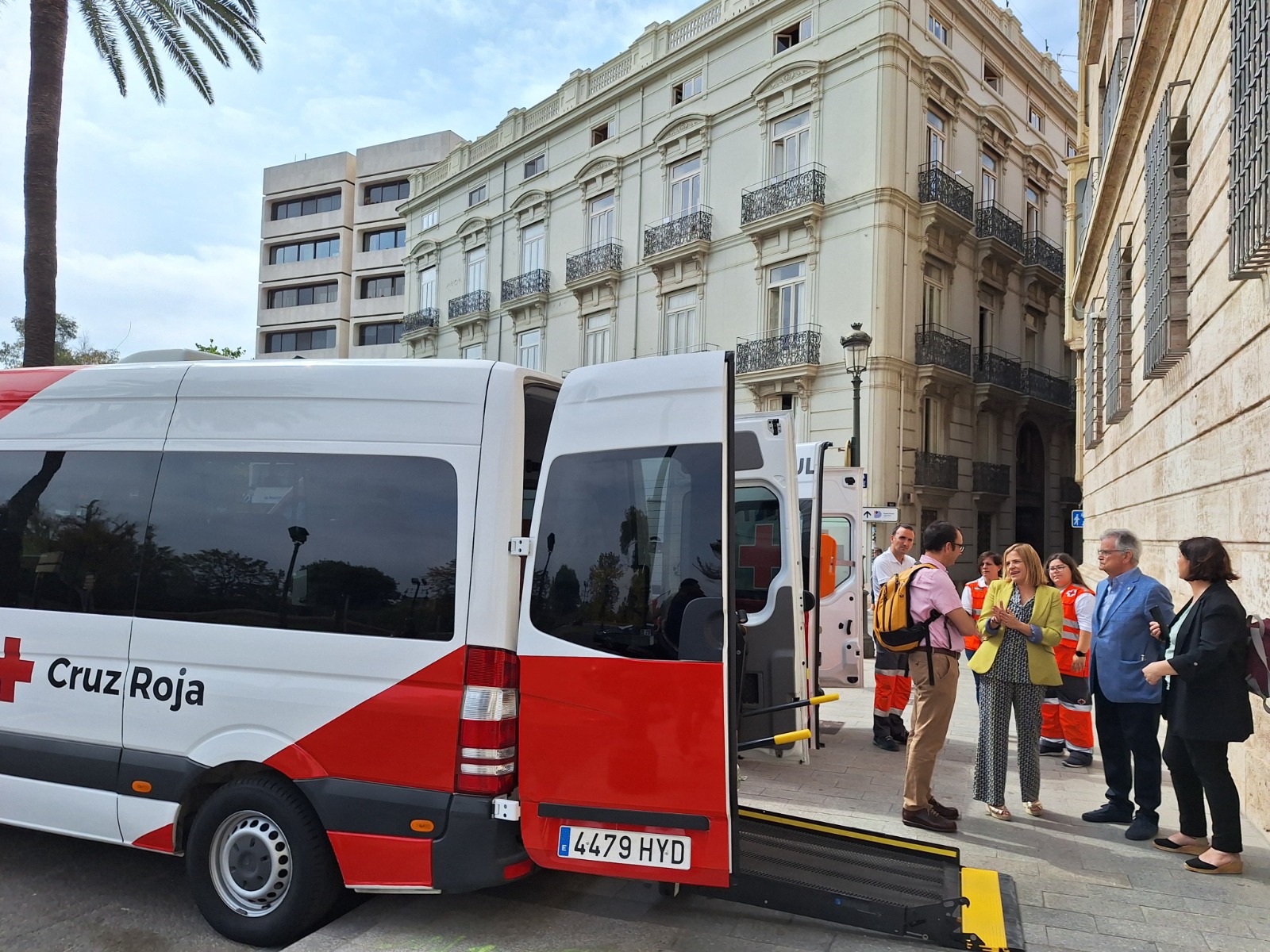 Es posa en marxa el servici gratuït de transport per a facilitar el dret a vot a les persones que el necessiten