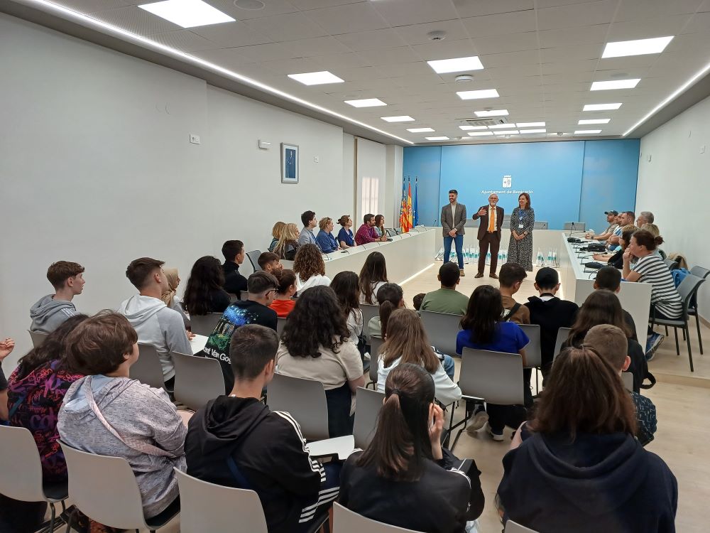 Visita dels alumnes del programa Erasmus+ a l'Ajuntament de Benicarló