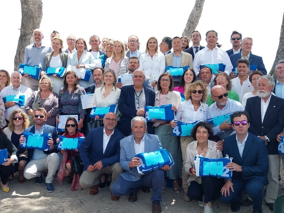 Benicarló replega les banderes blaves del Morrongo i la Caracola